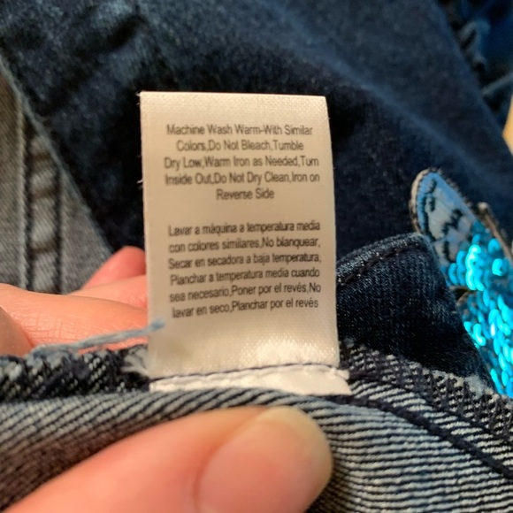 NWOT Venus Jean Jacket 🔴 - Picture 8 of 12